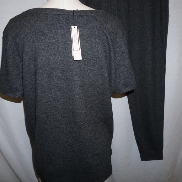 VICTORIA'S SECRET 2 pc MED joggers + top gray waffle weave lounge pajamas NWT - Picture 3 of 9